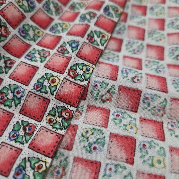 Vintage Rate Blocks Floral Cotton Sewing - Quilting Fabric 3 YARDS - Picture 2 of 9